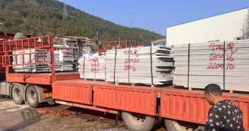 襄阳 芝麻灰花岗岩光面毛板出货日常