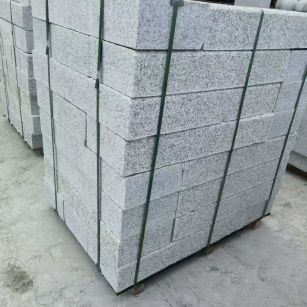 襄阳 芙蓉白火烧两面路沿石