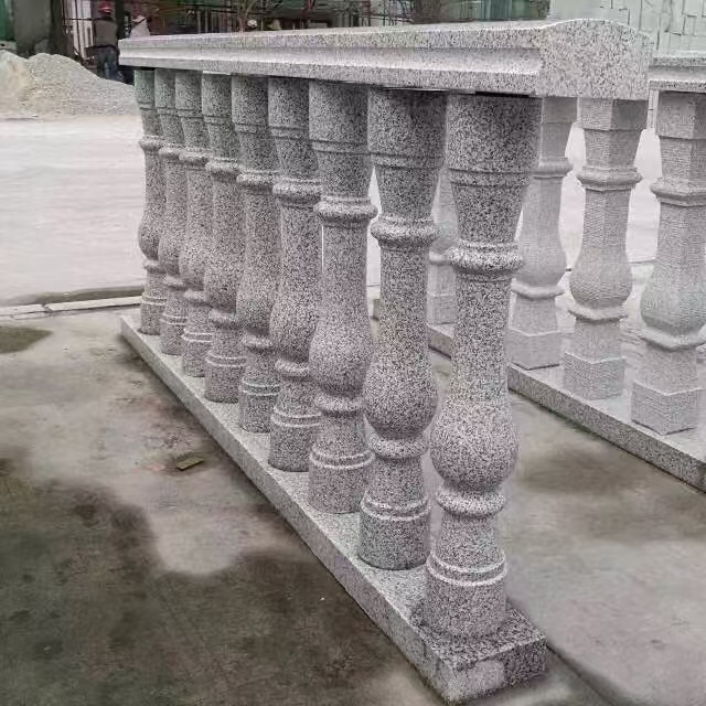 襄阳 芝麻白圆形光面花瓶柱，栏杆