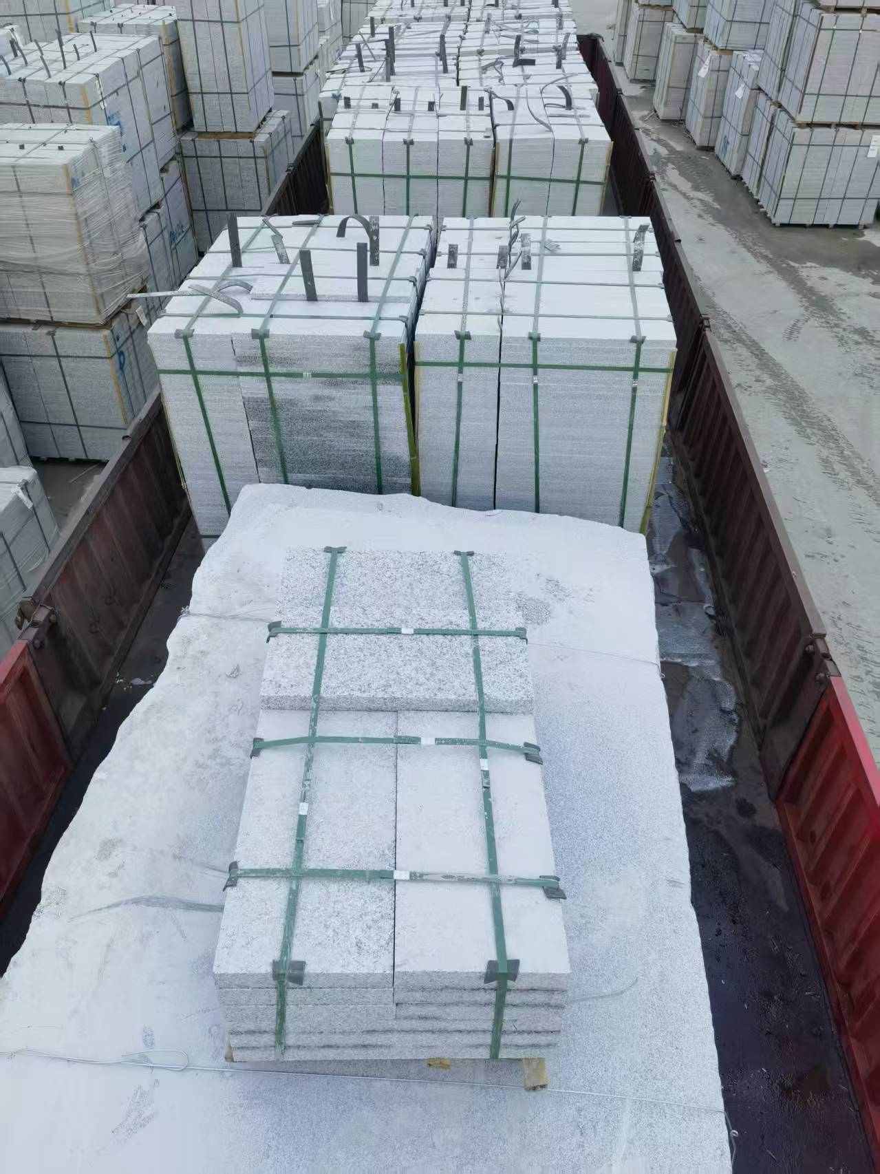 襄阳芝麻白300*600成品+板底