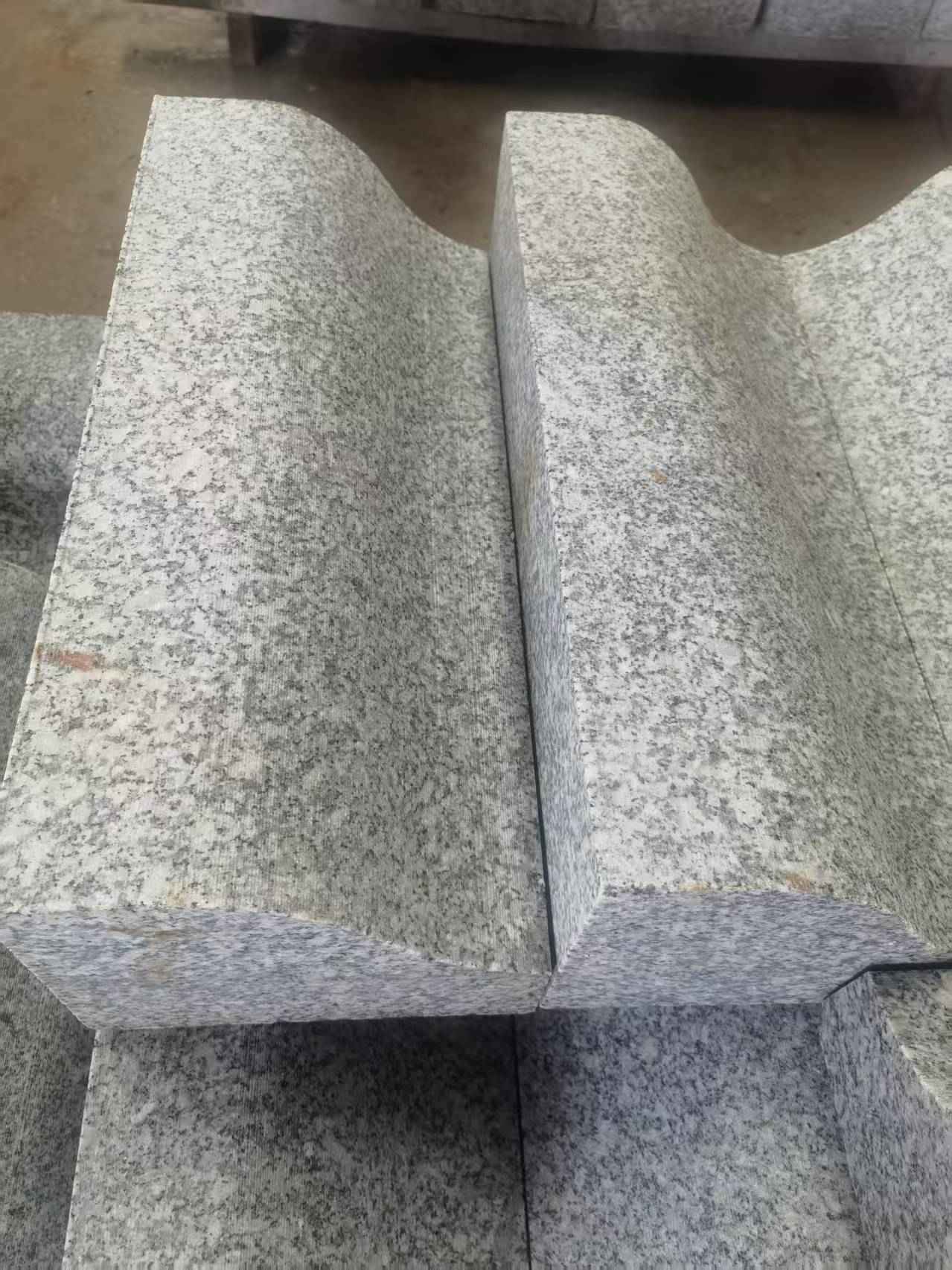 襄阳芙蓉白S型拉丝面路沿石